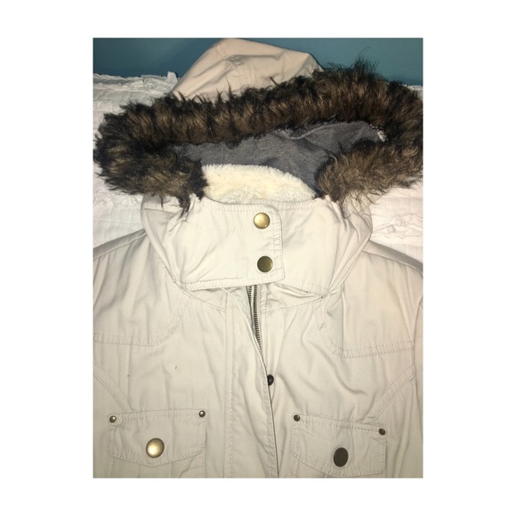 Forever 21 Winter Coat - Picture 4 of 7